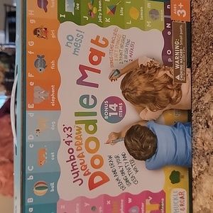 Chuckle and Roar Doodle Mat